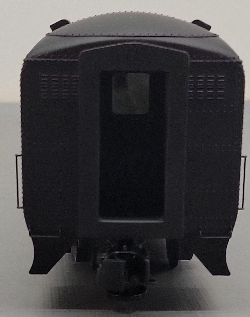 Weaver G1238L New Haven Black Knight Pullman-Bradley 85' Coach Car #8528 LN/Box