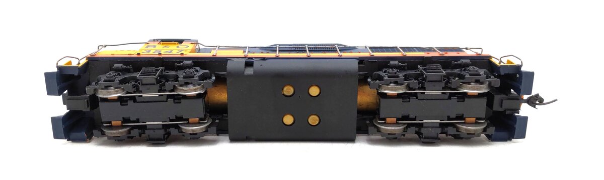 Athearn 4208 HO Scale Chessie System GP35 Powered Diesel Locomotive #3547 VG/Box