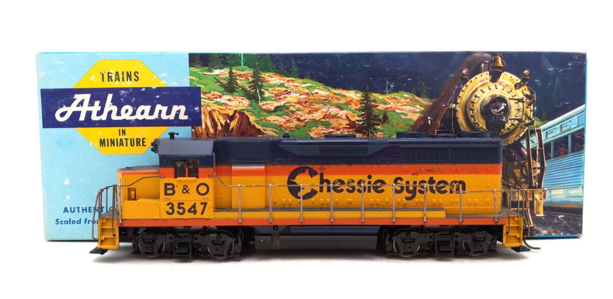 Athearn 4208 HO Scale Chessie System GP35 Powered Diesel Locomotive #3547 VG/Box