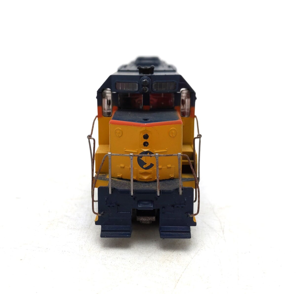 Athearn 4208 HO Scale Chessie System GP35 Powered Diesel Locomotive #3547 VG/Box