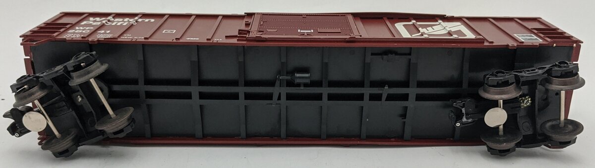 Weaver 28041 Western Pacific Boxcar #28041 VG