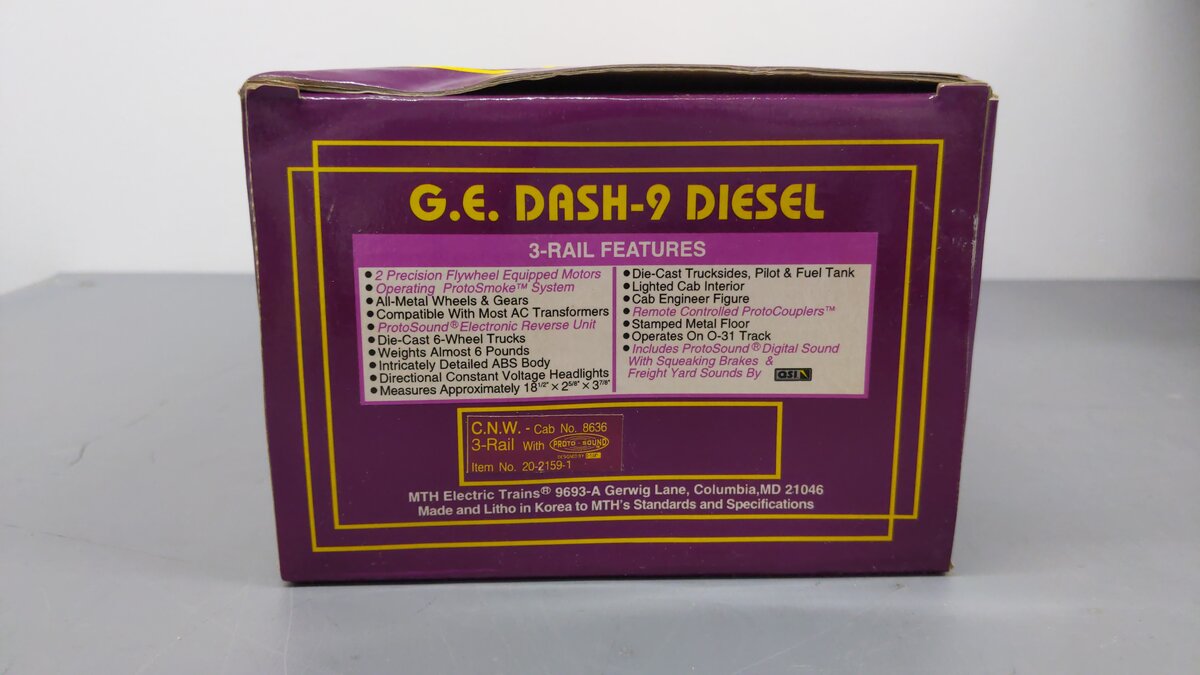 MTH 20-2159-1 O Gauge Chicago & Northwestern Dash-9 Diesel Engine #8636 w/PS1 EX/Box
