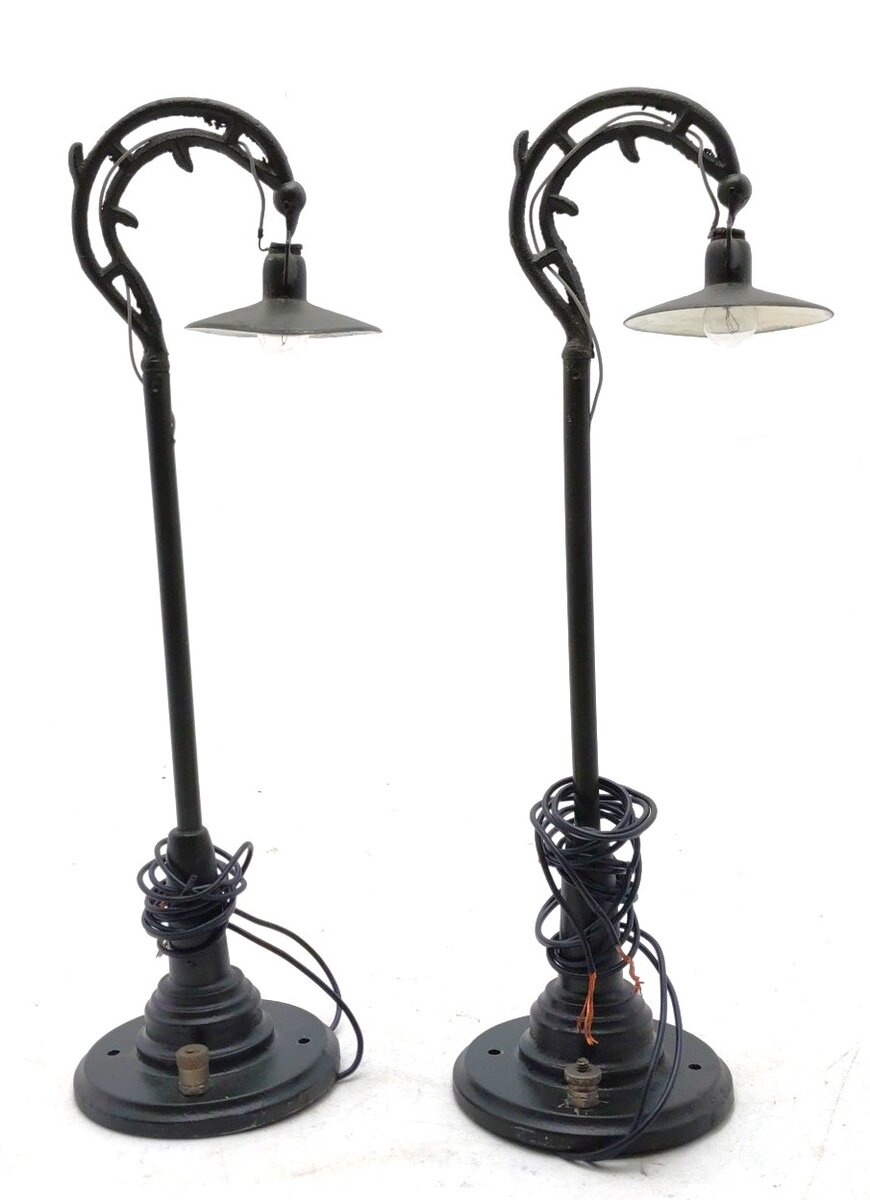 American Flyer Vintage Standard Gauge Goose Neck Street Light [2]