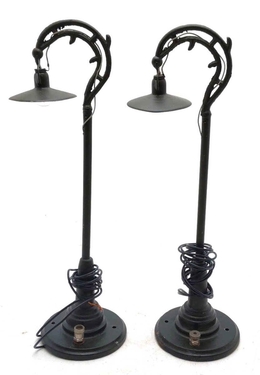 American Flyer Vintage Standard Gauge Goose Neck Street Light [2]