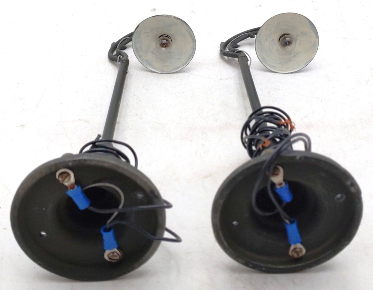 American Flyer Vintage Standard Gauge Goose Neck Street Light [2]