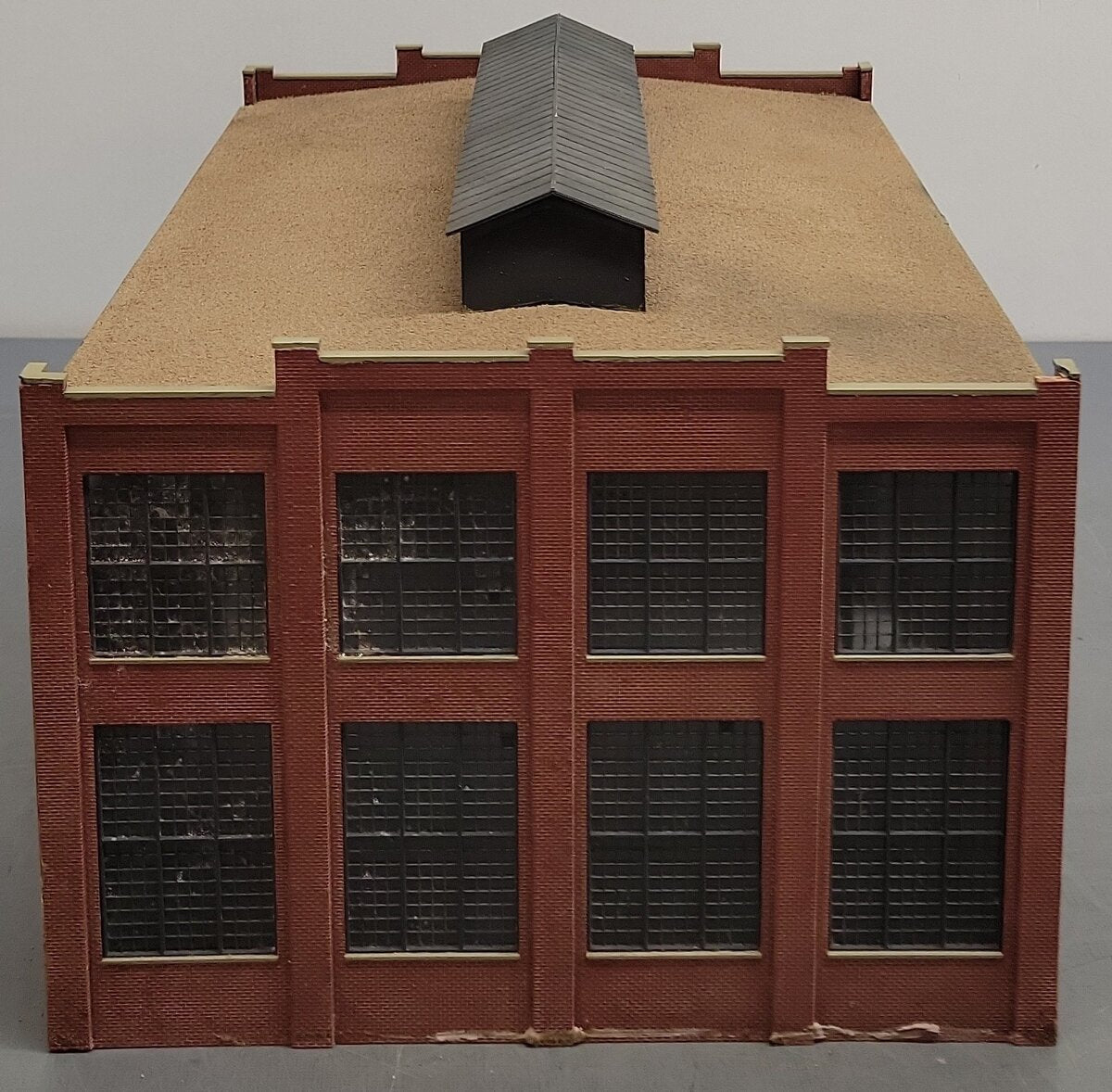 Walthers 933-2970 HO Scale Cornerstone Series Railroad Shop Building Kit VG