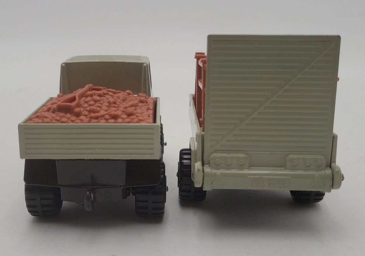 Matchbox K-32 Diecast Farm Unimog Set EX