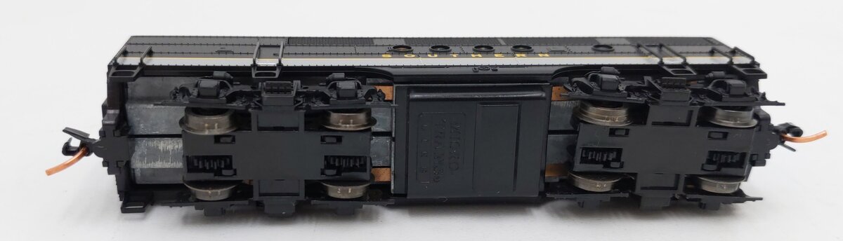 Micro-Trains 98702111 N Scale Southern EMD FT B Unit Locomotive EX/Box