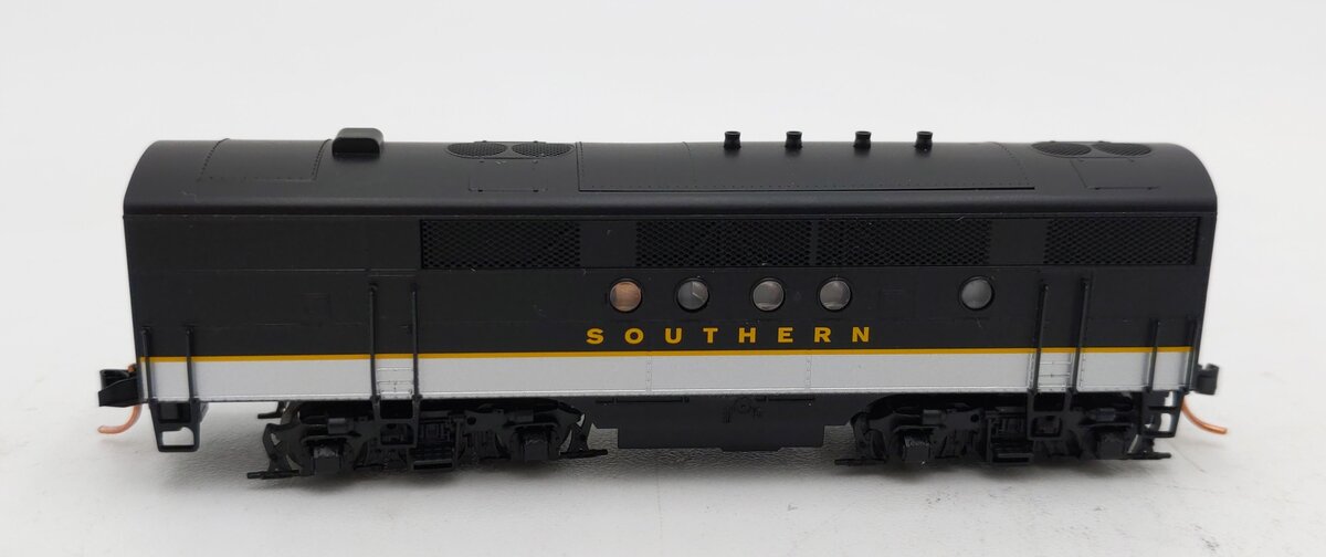 Micro-Trains 98702111 N Scale Southern EMD FT B Unit Locomotive EX/Box