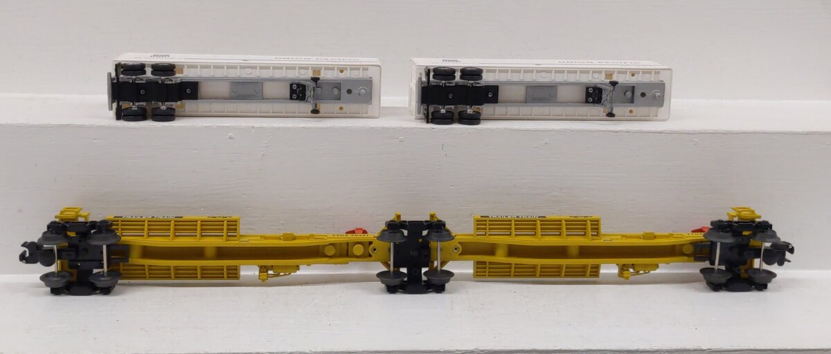 Lionel 6-29438 O Gauge Union Pacific TTUX Car LN/Box