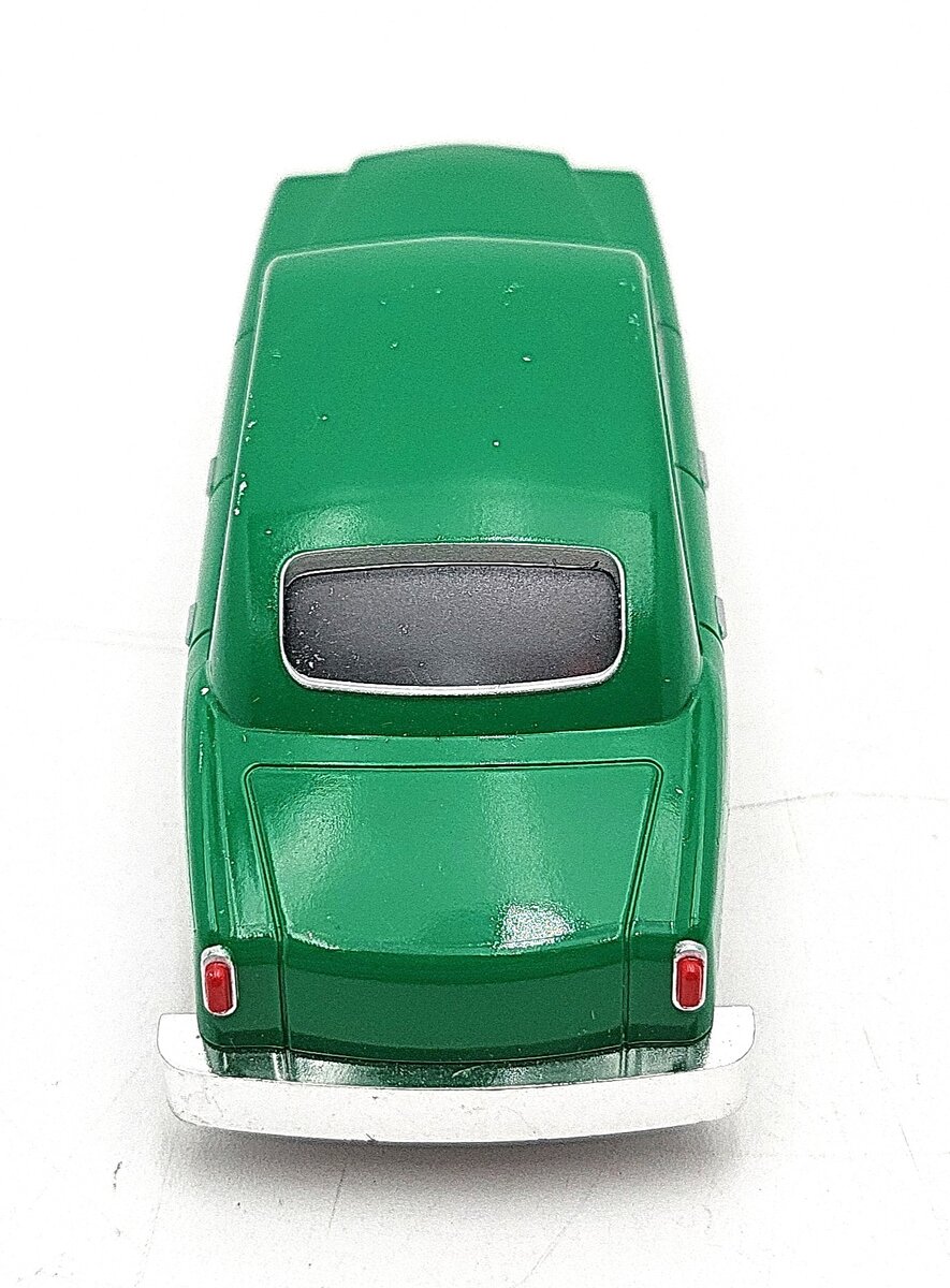Williams O E-Z Street Green Sedan EX