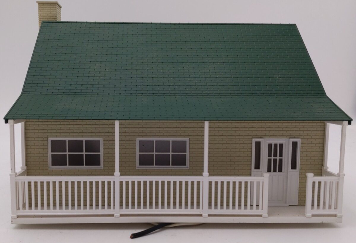Lionel 6-34112 O Gauge Fieldstone House LN