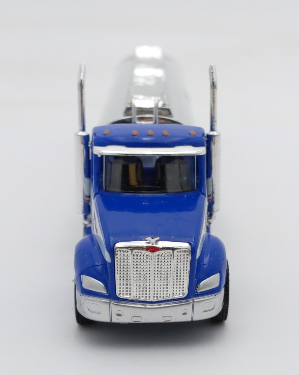 Trucks N' Stuff TNS093 HO Kenan Advantage Peterbilt 579 Day-Cab Tractor EX/Box