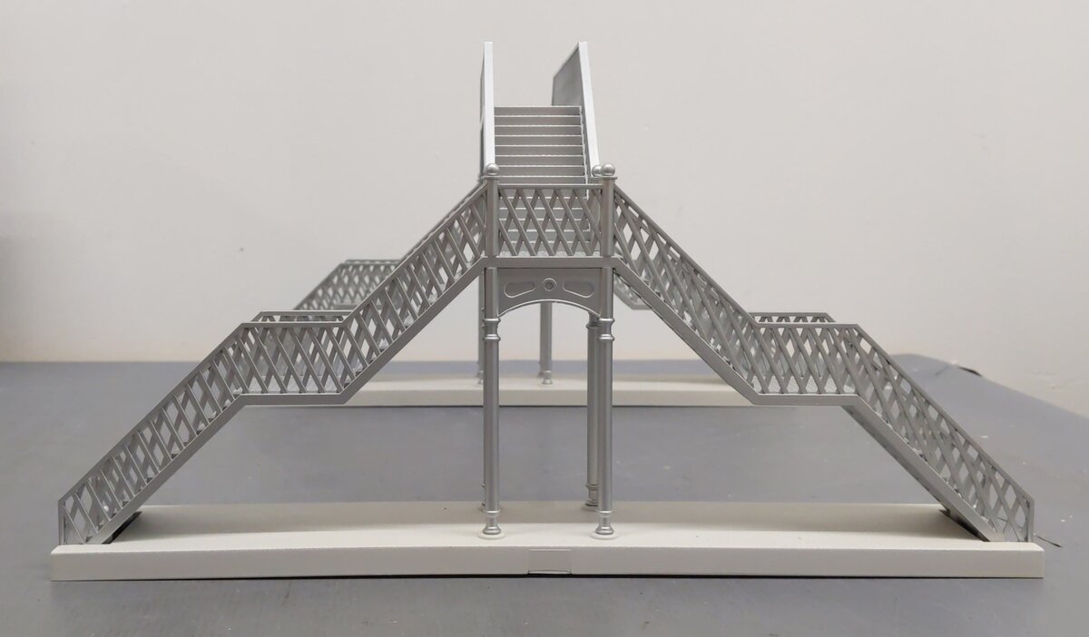 Lionel 6-14083 Pedestrian Walkover Bridge LN/Box