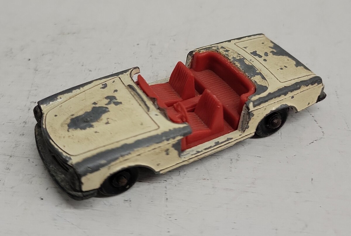 Matchbox, Hot Wheels & Other Diecast and Plastic Assorted Vehicles [20]
