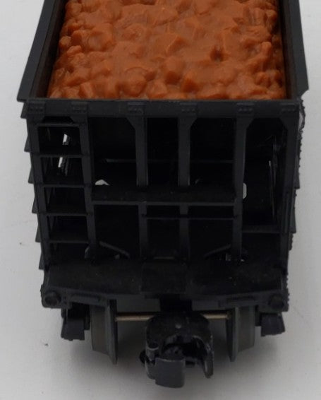 Lionel O Gauge Pennsylvania Railroad Hopper Car #15372 w/ Stone Load EX