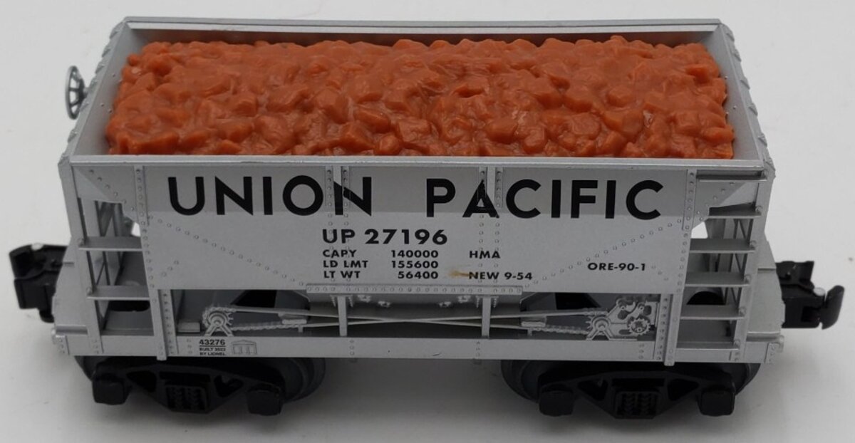 Lionel O Gauge Union Pacific Hopper Car #27196 w/ Stone Load EX