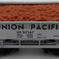 Lionel O Gauge Union Pacific Hopper Car #27167 w/ Stone Load EX
