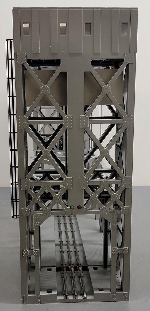 Lionel 6-12782 O Gauge Operating Lift Bridge with Bell & Lights EX