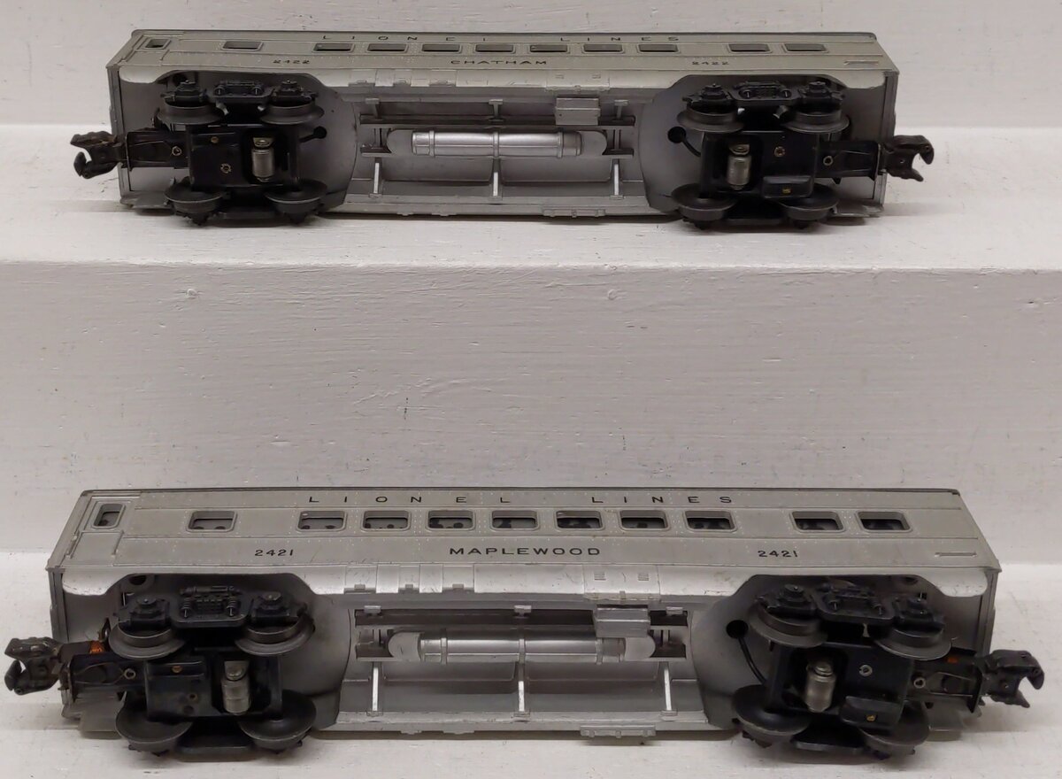 Lionel Vintage O Gauge Lionel Lines Pullman Cars 2421, 2422 [2] VG