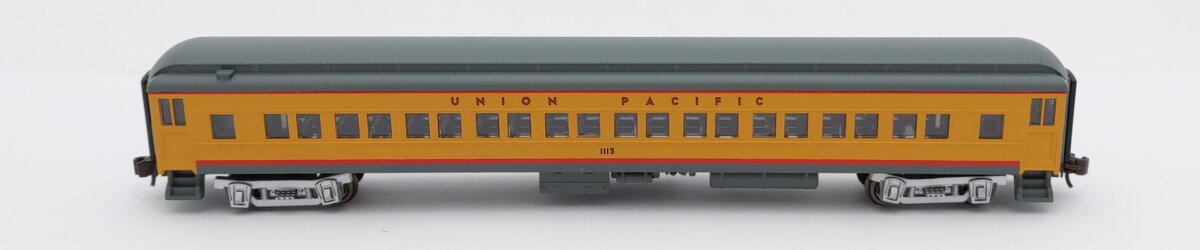 Bachmann 13755 N Union Pacific 72' Heavyweight Coach with Lighted Interior EX/Box