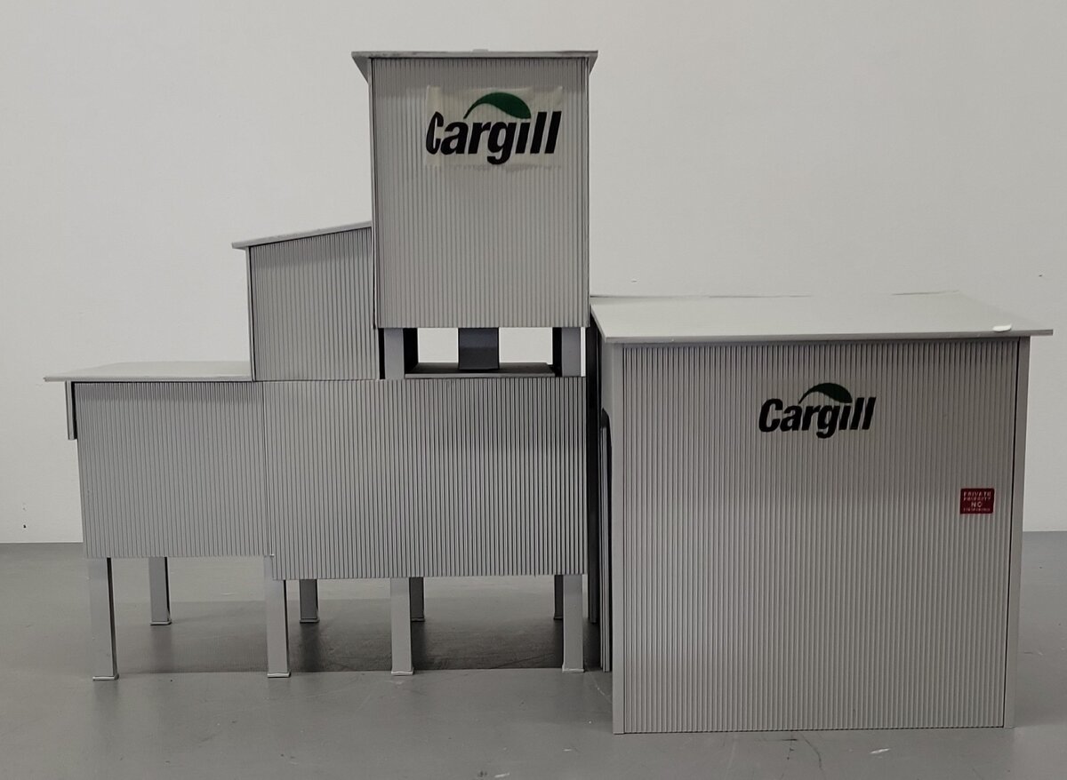 O Gauge Custom Cargill Grain Loader