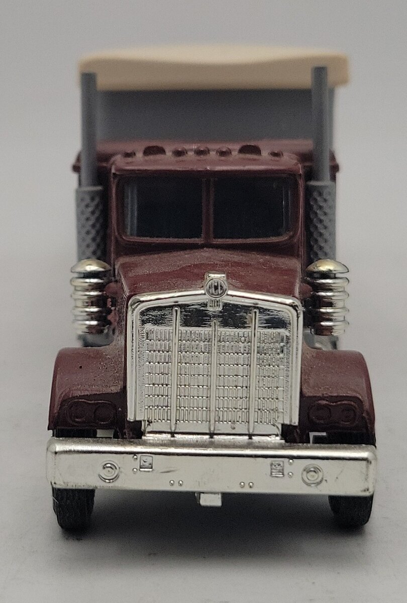 Lionel 6-12779 O Gauge Lionelville Grain Co. Tractor & Grain Rig EX/Box