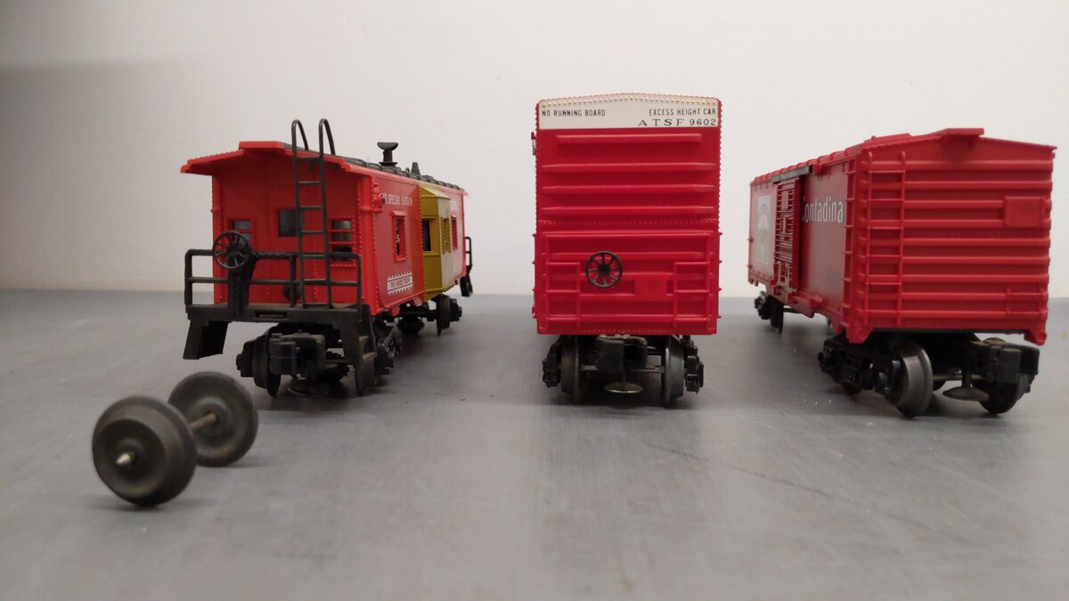 Lionel O Gauge Assorted Freight Cars [5]/Box