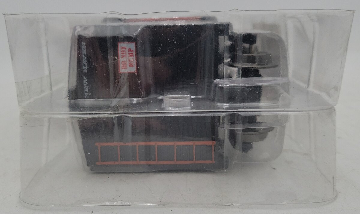 Menards 279-2654 O Gauge New Haven Boxcar NEW