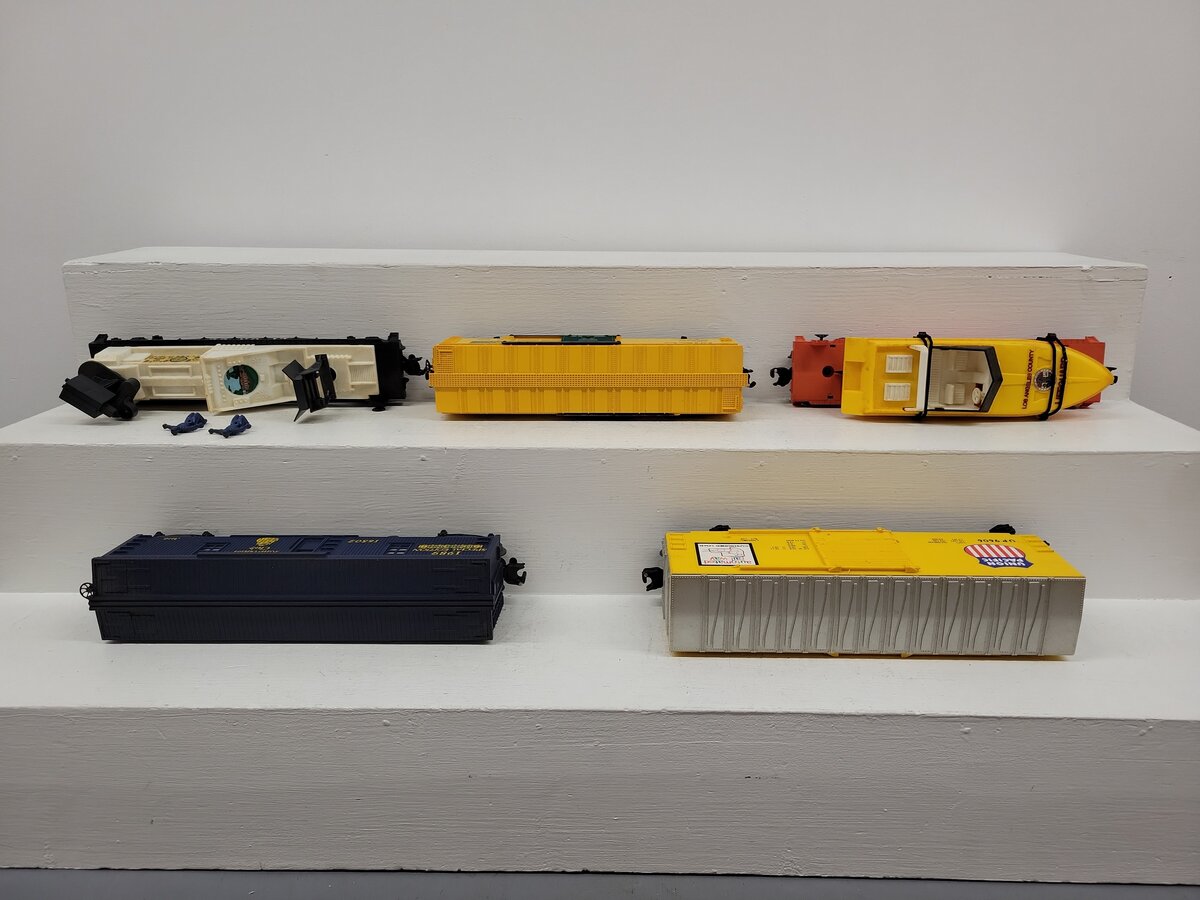 Lionel O Gauge Assorted Freight Cars [5]/Box