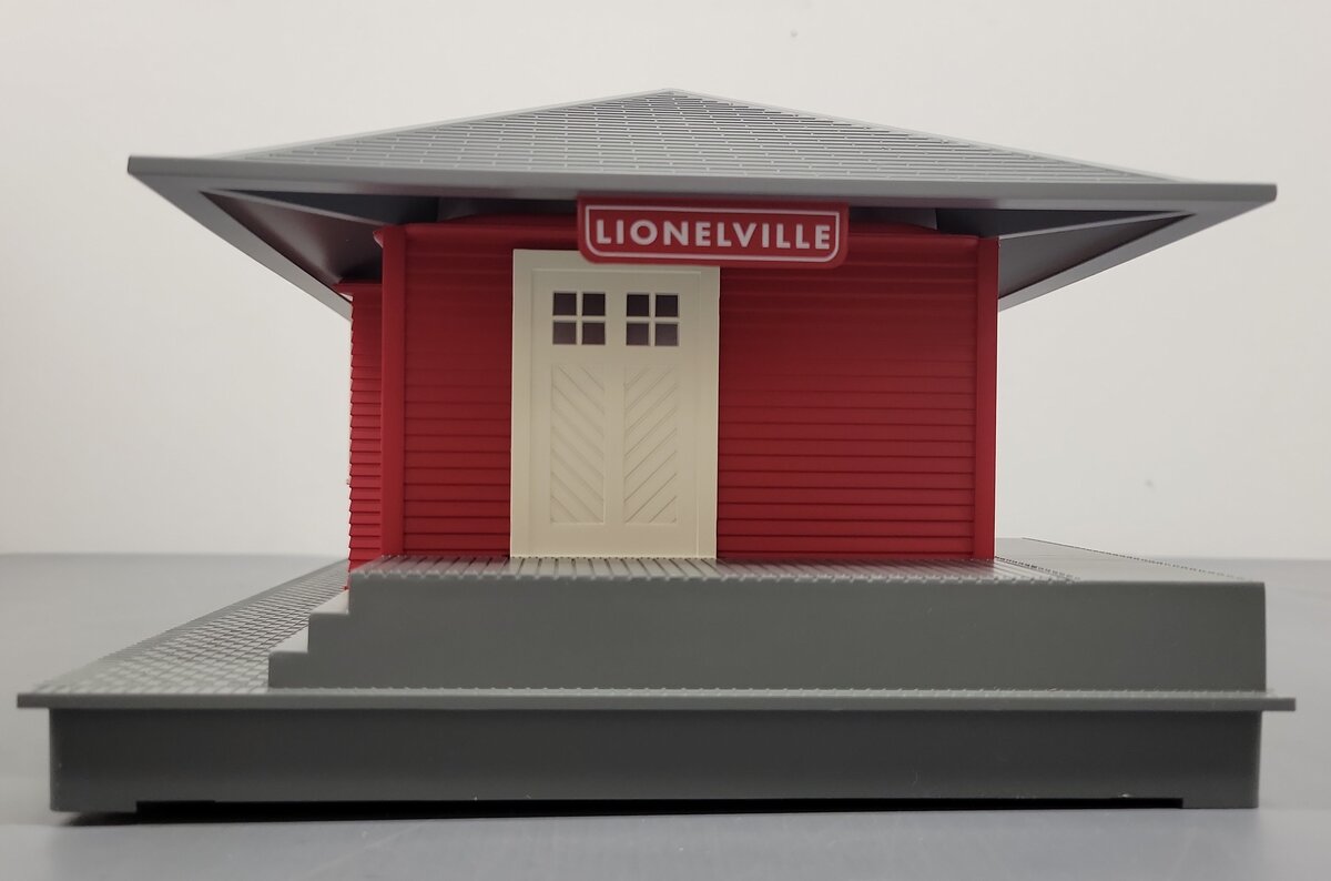 Lionel 2129250 O Plug-Expand-Play Talking Passenger Station EX/Box