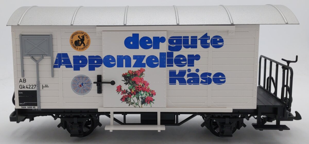 LGB 4328 G Scale Dergute Appenzzeller Kase Boxcar LN/Box