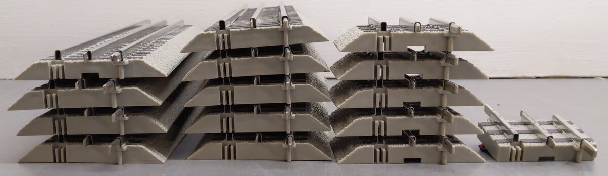 Lionel O Gauge Assorted FasTrack Straight Track Sections [15] EX