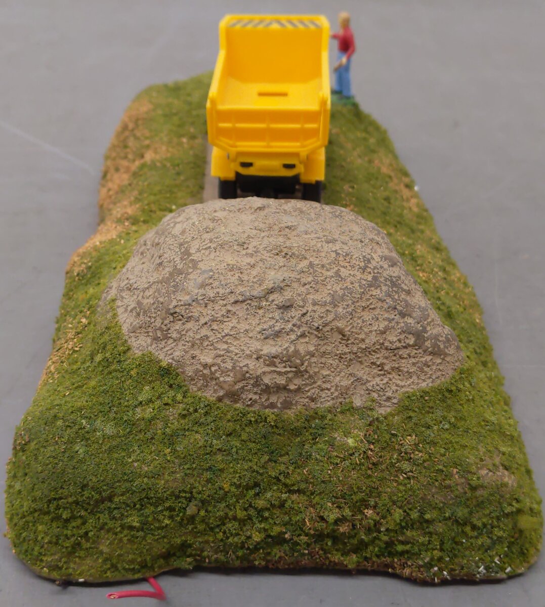 K-Line k-42414 O Gauge Dump Truck Construction Scene LN/Box