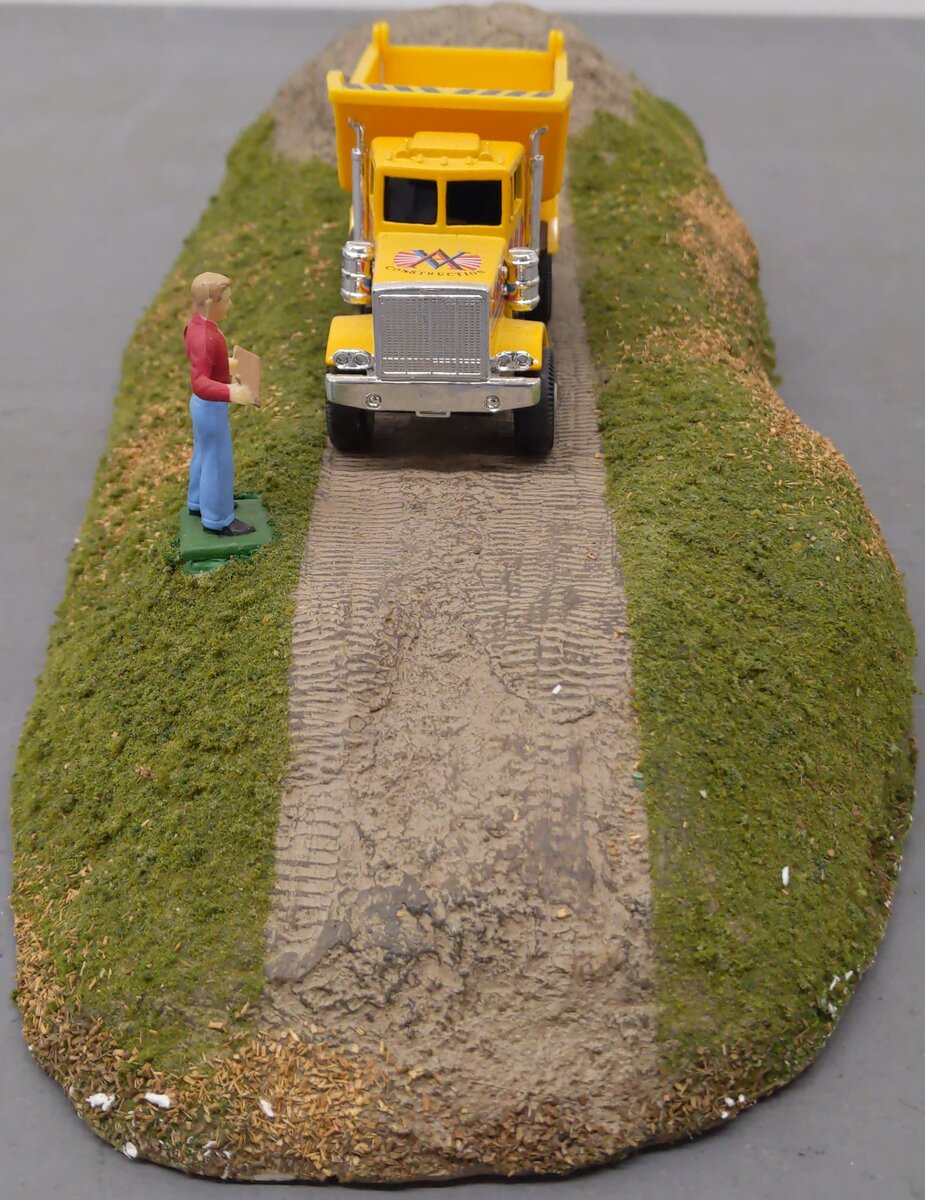 K-Line k-42414 O Gauge Dump Truck Construction Scene LN/Box