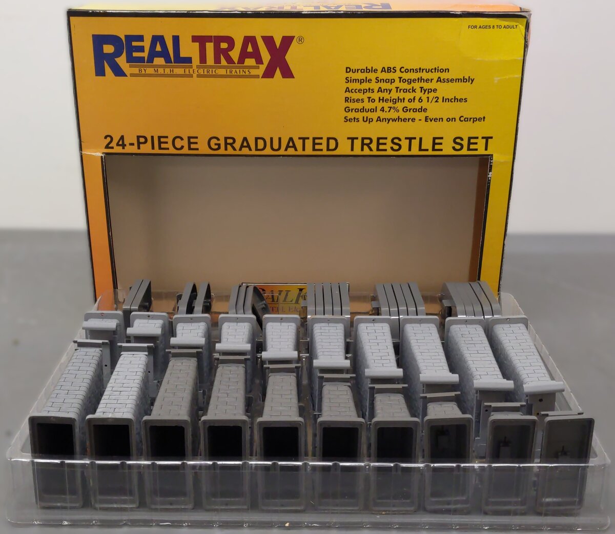 MTH 40-1033 O RealTrax - 24-Piece Graduated Trestle System Set EX/Box