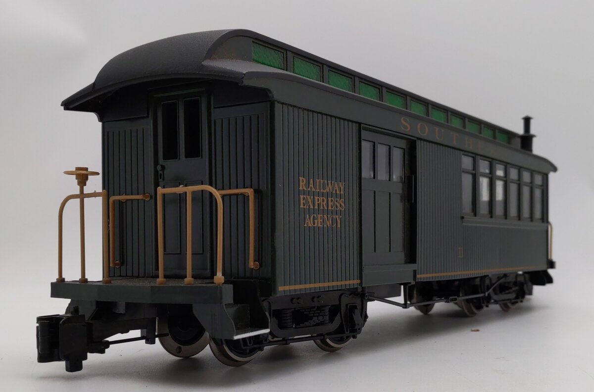 Bachmann 90027G Southern Combine Car #11 EX