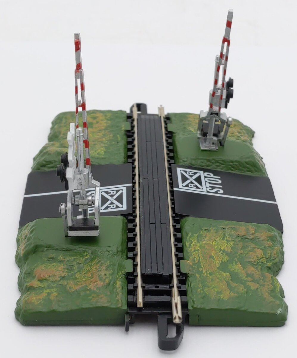 Bachmann 44879 N E-Z Track Crossing Gate EX