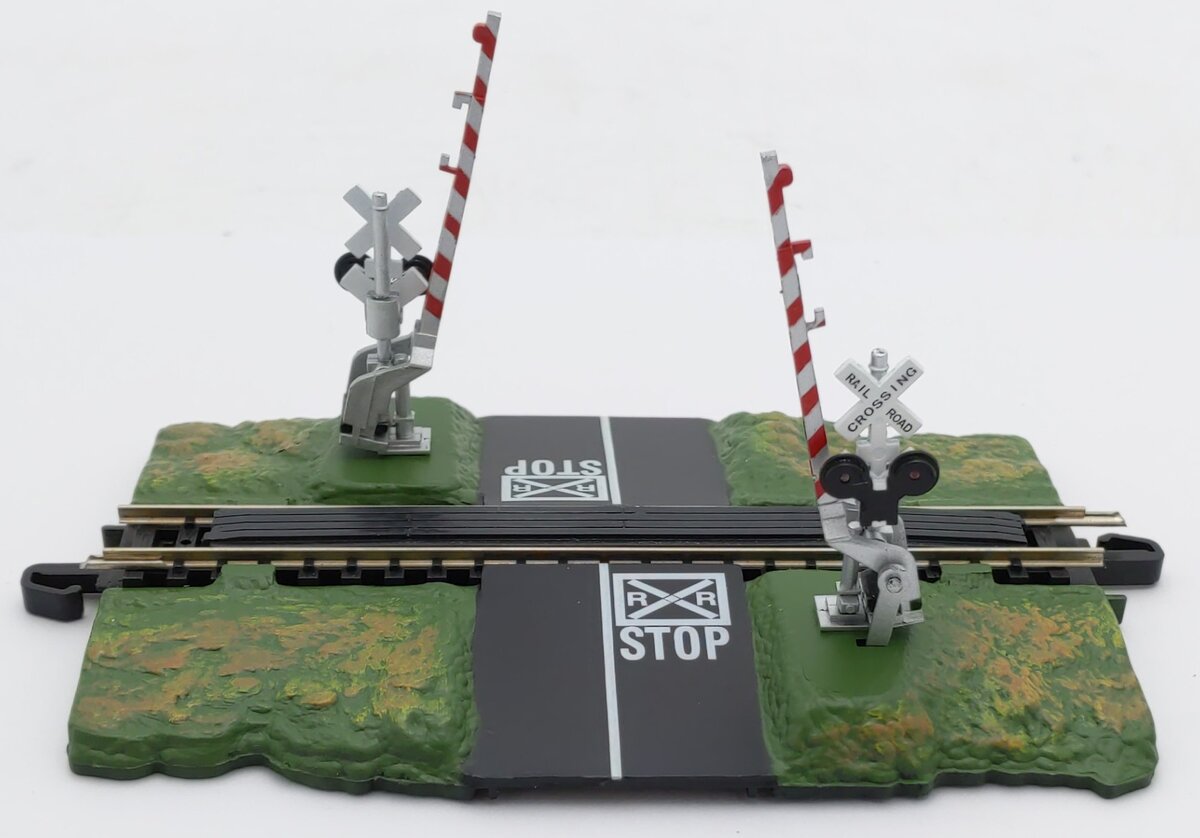 Bachmann 44879 N E-Z Track Crossing Gate EX