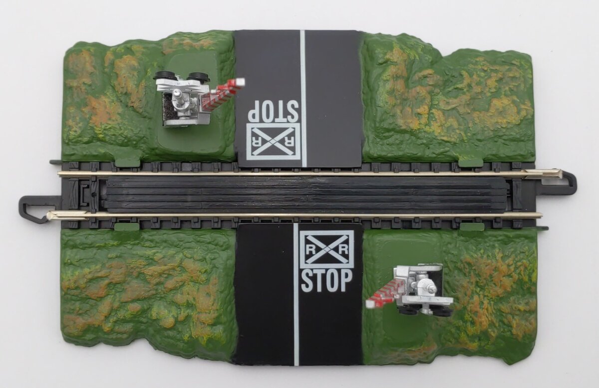 Bachmann 44879 N E-Z Track Crossing Gate EX
