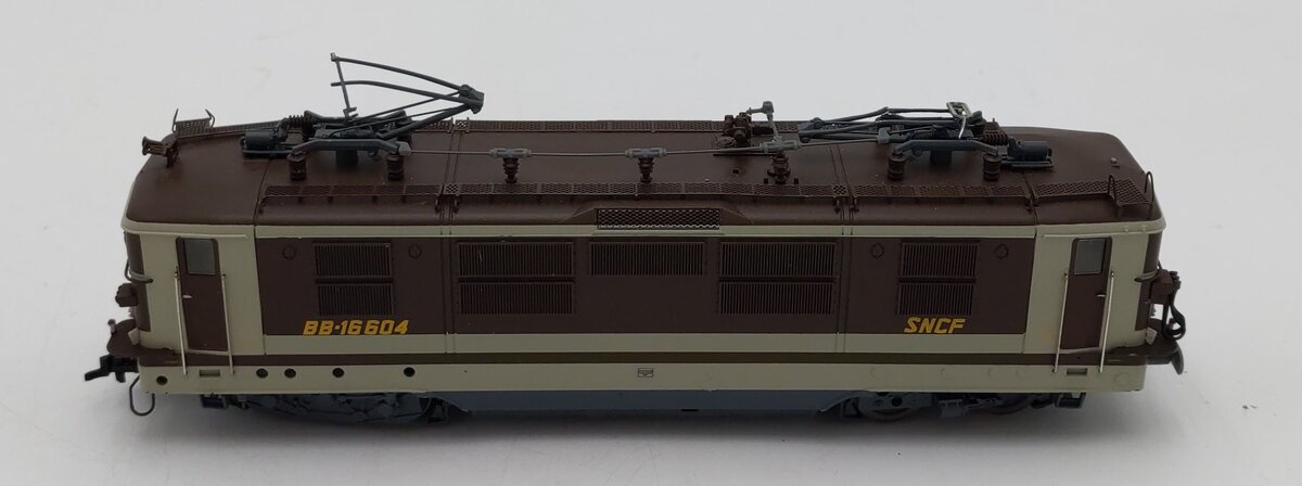Military Wheels Models 16604 Ho Scale SNCF Class BB Electric Locomotive VG