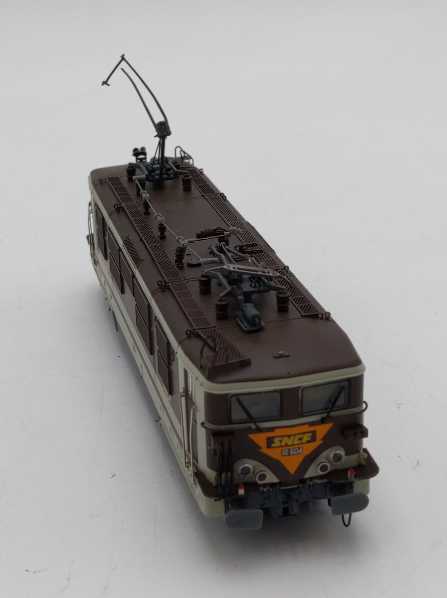 Military Wheels Models 16604 Ho Scale SNCF Class BB Electric Locomotive VG