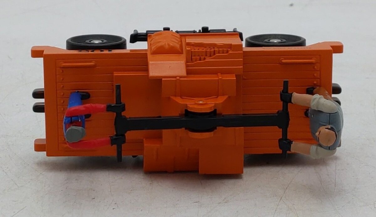 MTH 305236 O MoW Operating Handcar/orange #105 LN/Box