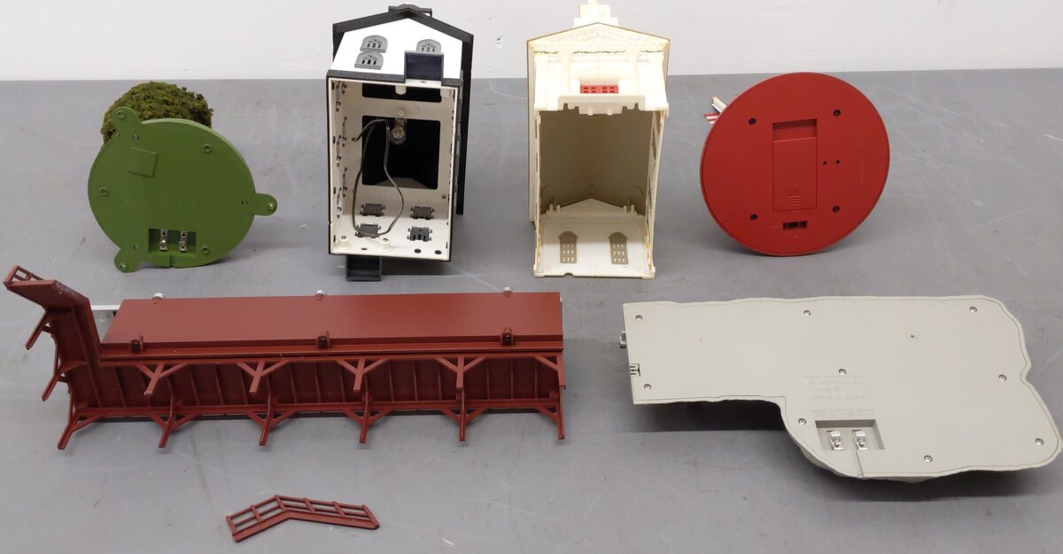 MTH, Lionel & K-Line O Assorted Model Scenery Items [6] VG