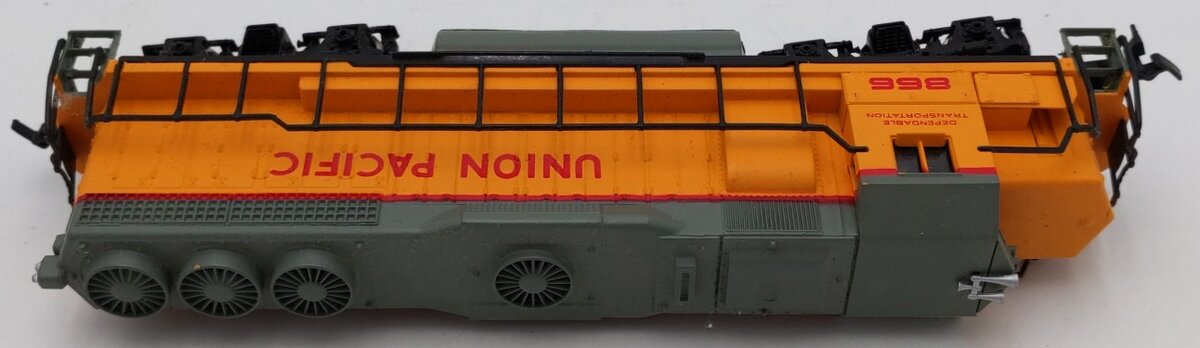 Bachmann 41-635-01 HO Union Pacific EMD GP-40 Diesel Locomotive #866 EX/Box