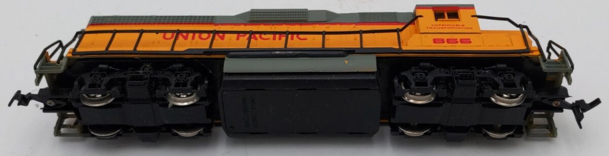Bachmann 41-635-01 HO Union Pacific EMD GP-40 Diesel Locomotive #866 EX/Box