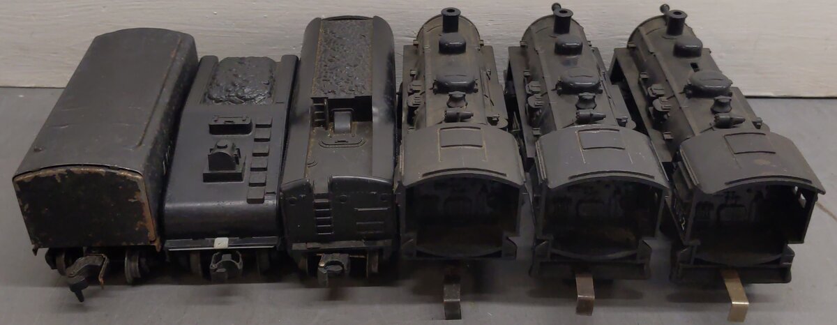 Lionel O Gauge Vintage Locomotives and Tenders; 1060, 1061, 1062, 1615T, [6] VG