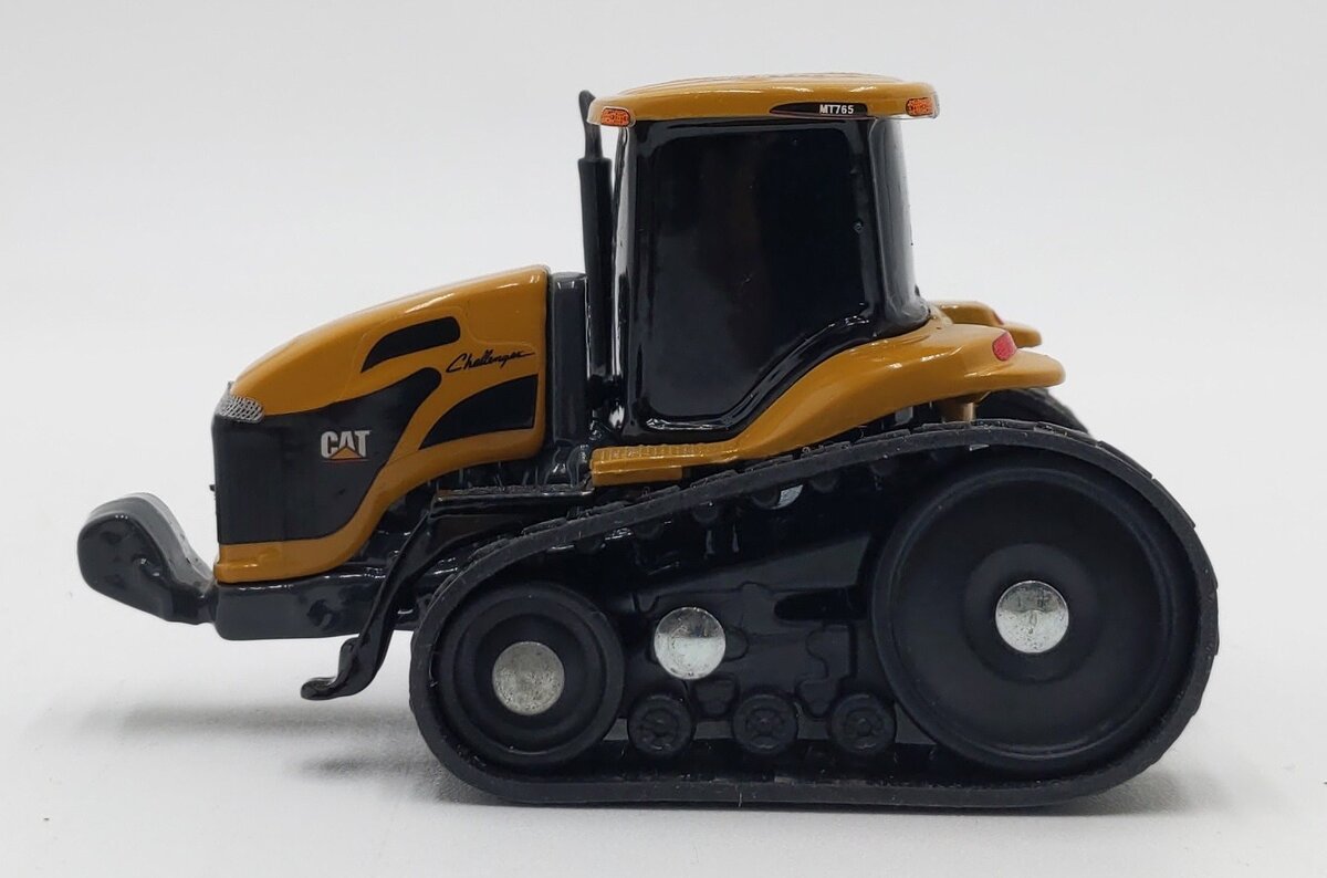 Norscot 55075 1:32 Caterpillar MT765 Challenger EX