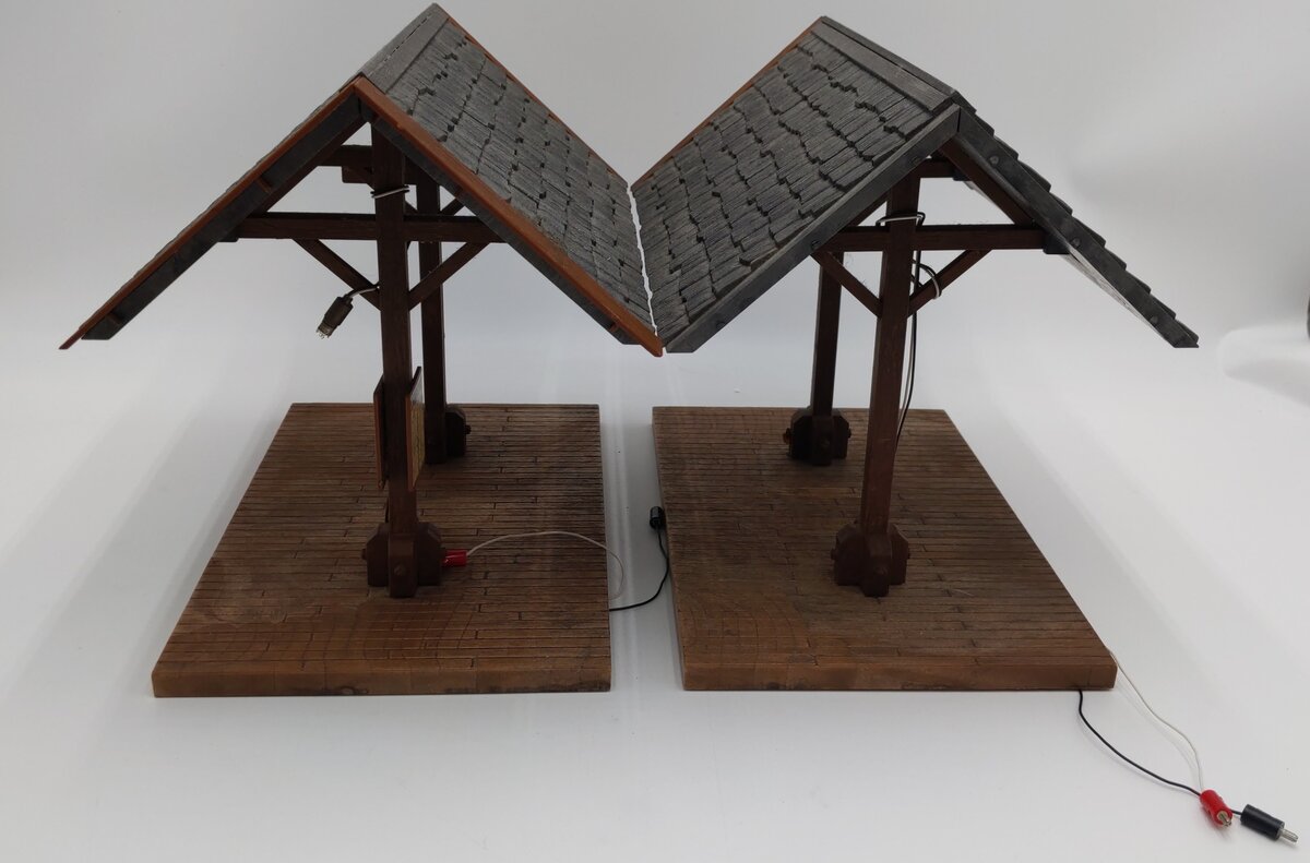 Pola 918 G Scale "Silverton" Covered Platform EX