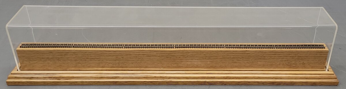 Hobby Specialties by PJ N Scale 32 inch 3 Tier Display Case EX